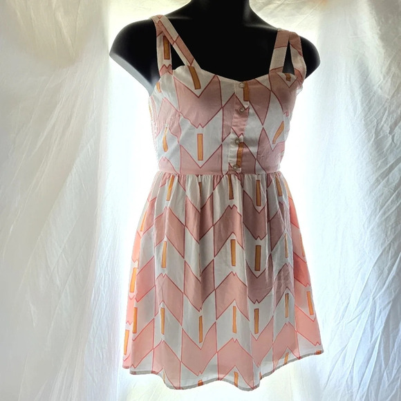 Adorable Modern Sundress EUC 😍 - Picture 1 of 8